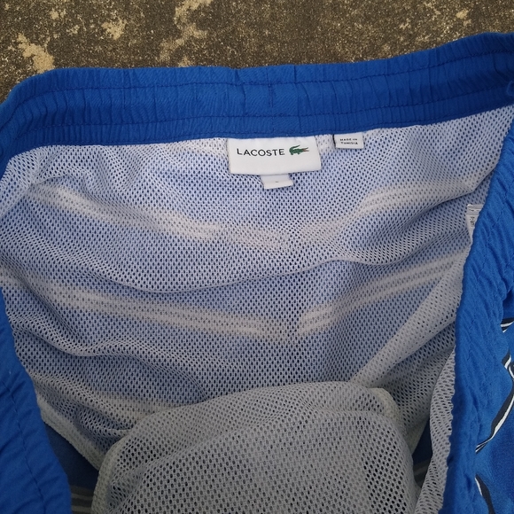Lacoste Swim Trunks logo - Picture 5 of 6